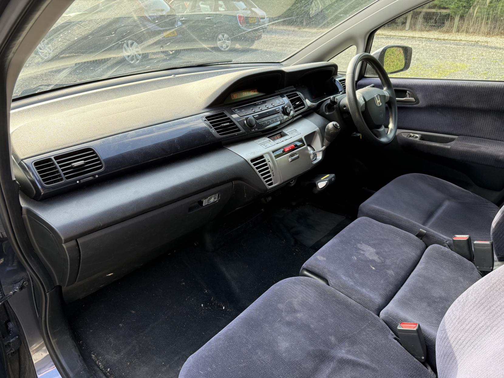 Honda FR-V 2.2 i-CDTi SE MPV 5dr Diesel Manual (167 g/km, 138 bhp)