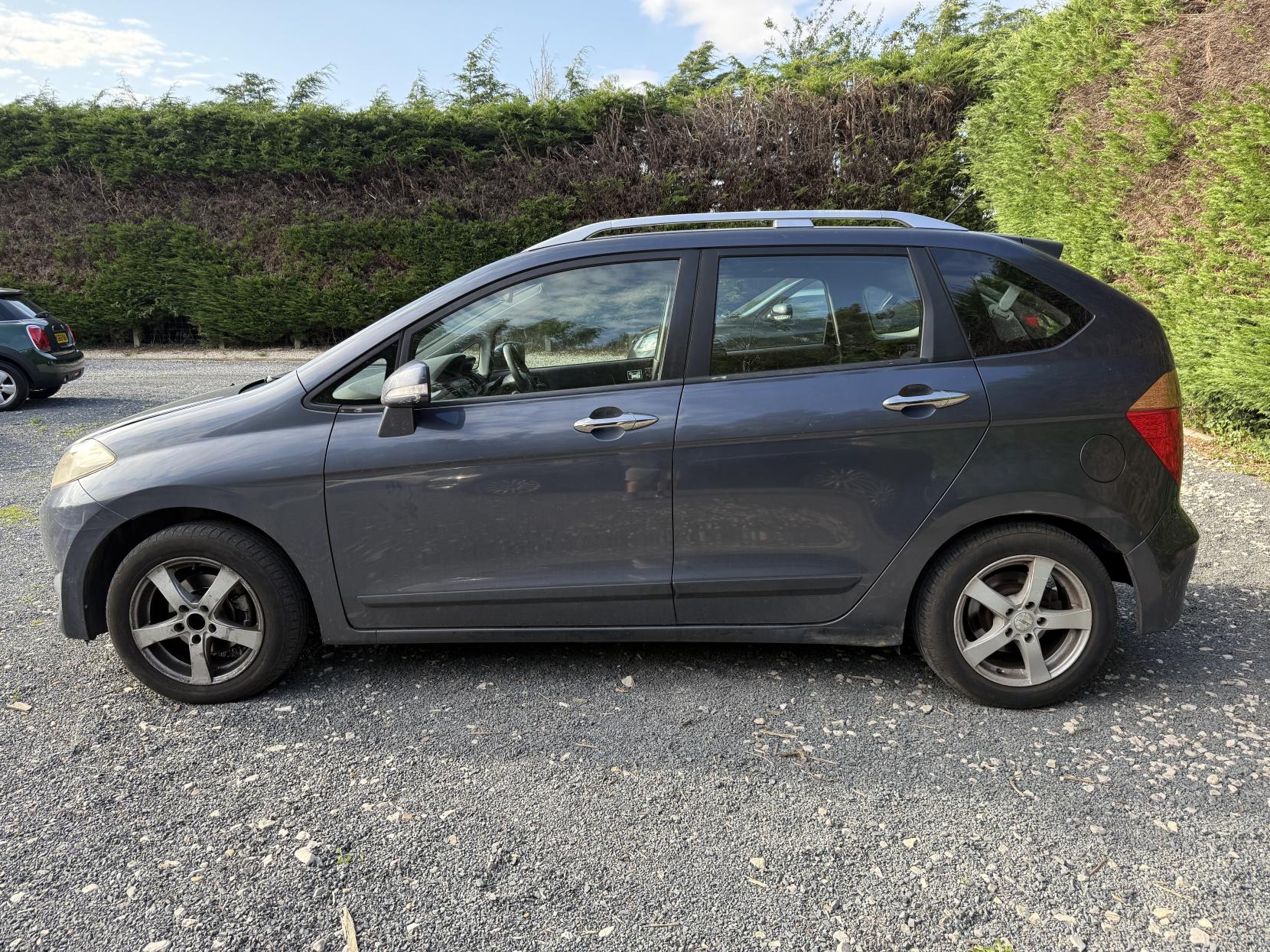 Honda FR-V 2.2 i-CDTi SE MPV 5dr Diesel Manual (167 g/km, 138 bhp)