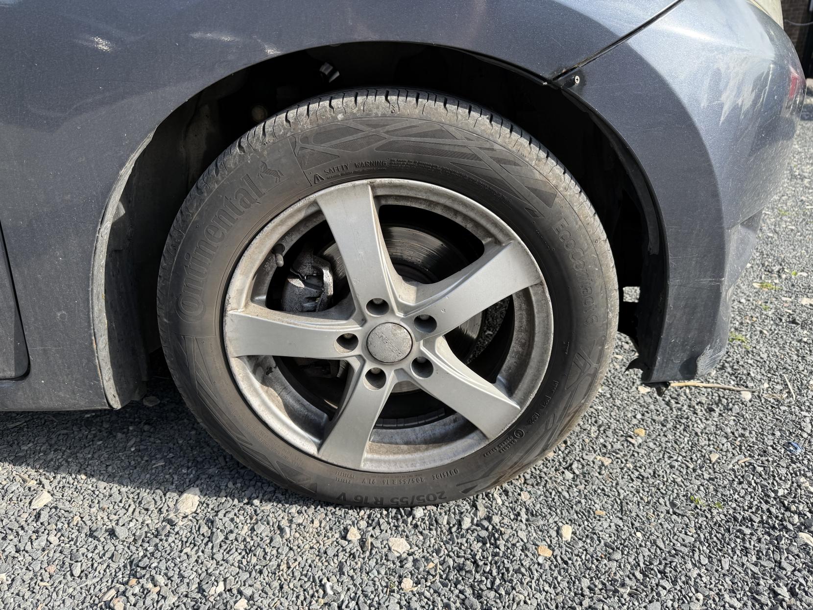 Honda FR-V 2.2 i-CDTi SE MPV 5dr Diesel Manual (167 g/km, 138 bhp)