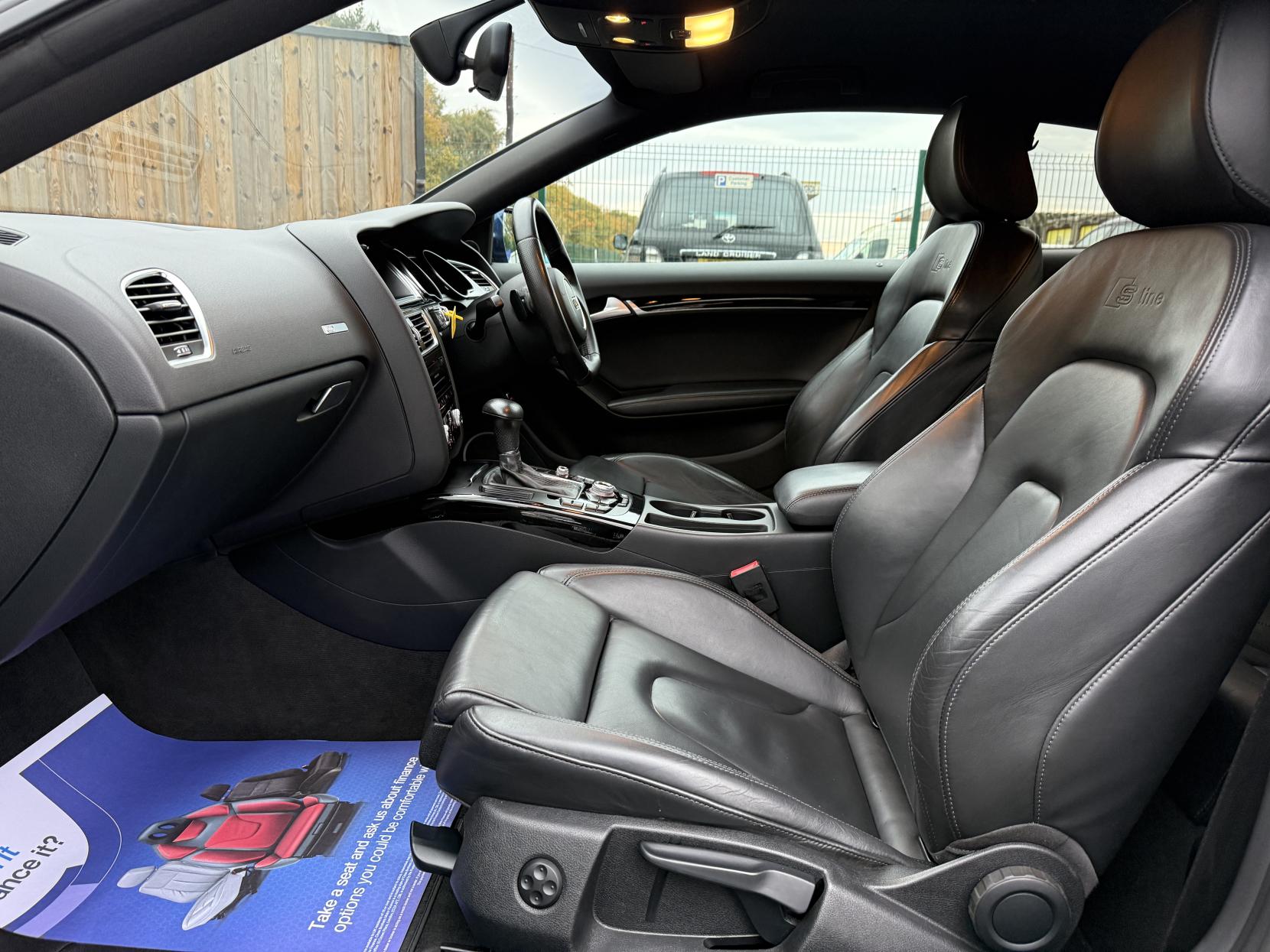 Audi A5 2.0 TDI Black Edition Coupe 2dr Diesel Multitronic Euro 5 (s/s) (177 ps)