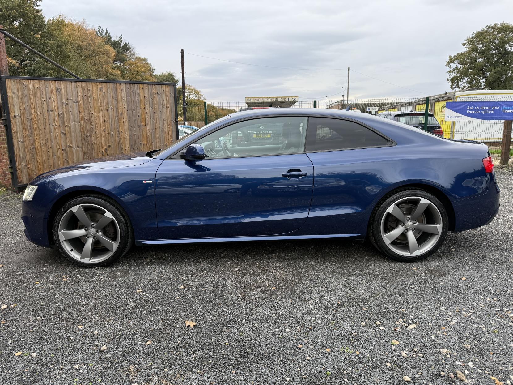 Audi A5 2.0 TDI Black Edition Coupe 2dr Diesel Multitronic Euro 5 (s/s) (177 ps)