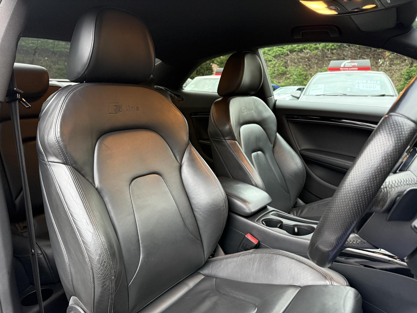 Audi A5 2.0 TDI Black Edition Coupe 2dr Diesel Multitronic Euro 5 (s/s) (177 ps)