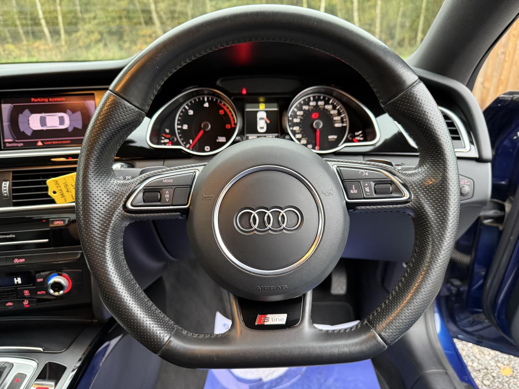 Audi A5 2.0 TDI Black Edition Coupe 2dr Diesel Multitronic Euro 5 (s/s) (177 ps)