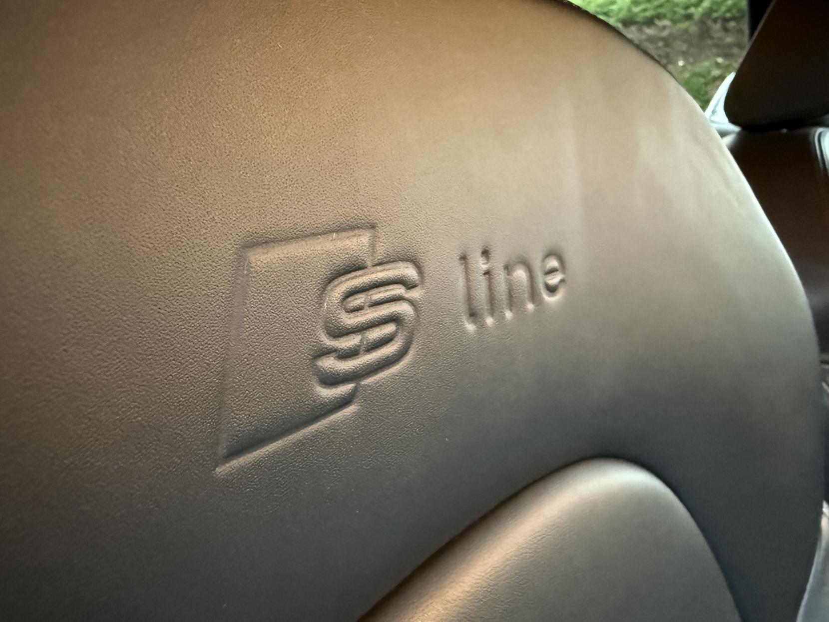 Audi A5 2.0 TDI Black Edition Coupe 2dr Diesel Multitronic Euro 5 (s/s) (177 ps)