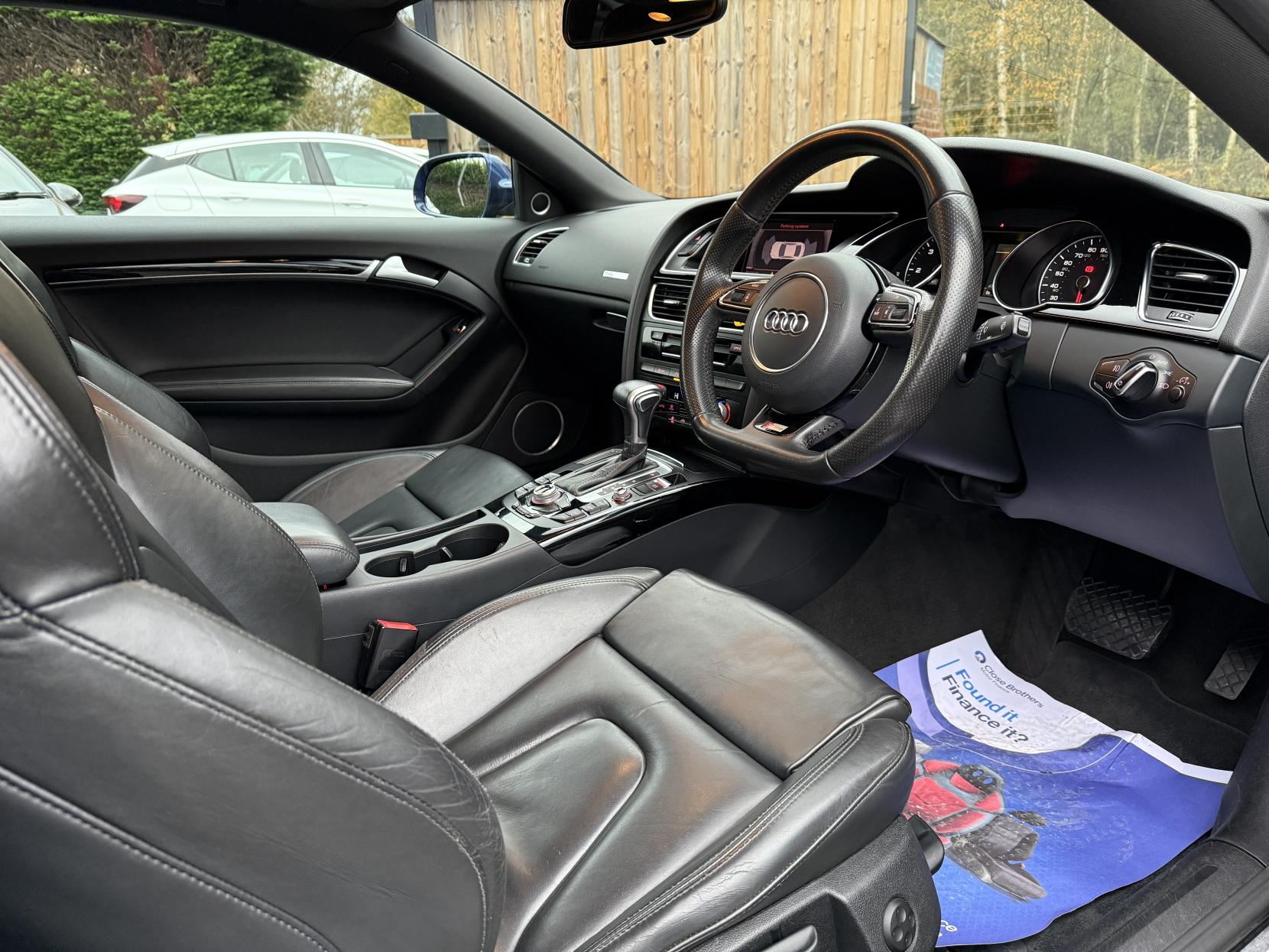 Audi A5 2.0 TDI Black Edition Coupe 2dr Diesel Multitronic Euro 5 (s/s) (177 ps)