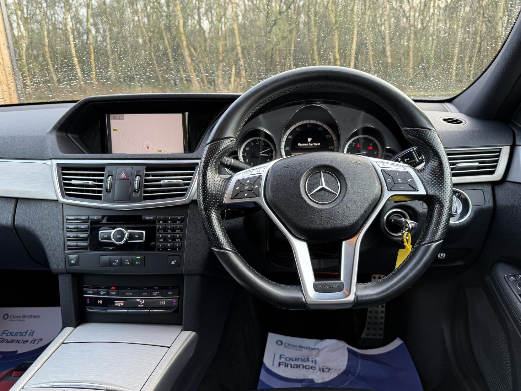 Mercedes-Benz E Class 2.1 E250 CDI BlueEfficiency Sport Estate 5dr Diesel Tiptronic Euro 5 (204 ps)