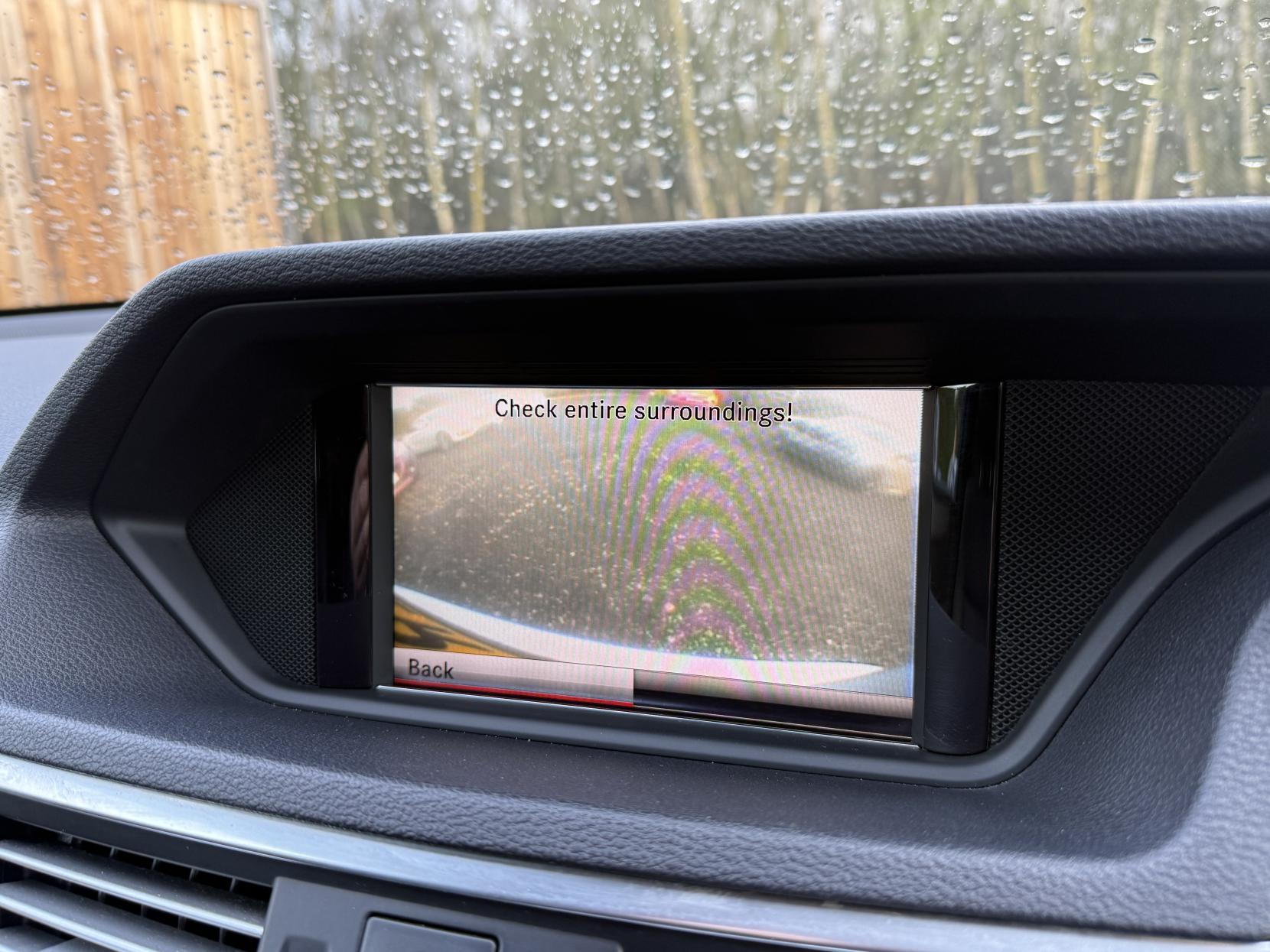 Mercedes-Benz E Class 2.1 E250 CDI BlueEfficiency Sport Estate 5dr Diesel Tiptronic Euro 5 (204 ps)