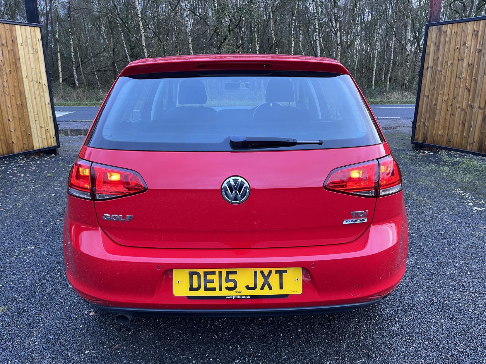 Volkswagen Golf 1.6 TDI BlueMotion Tech Match Hatchback 5dr Diesel Manual Euro 5 (s/s) (105 ps)