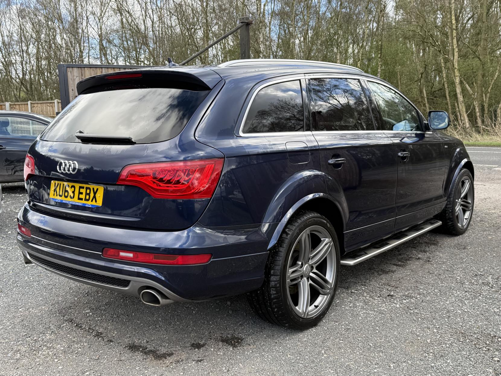 Audi Q7 3.0 TDI V6 S line Plus SUV 5dr Diesel Tiptronic quattro Euro 5 (s/s) (245 ps)