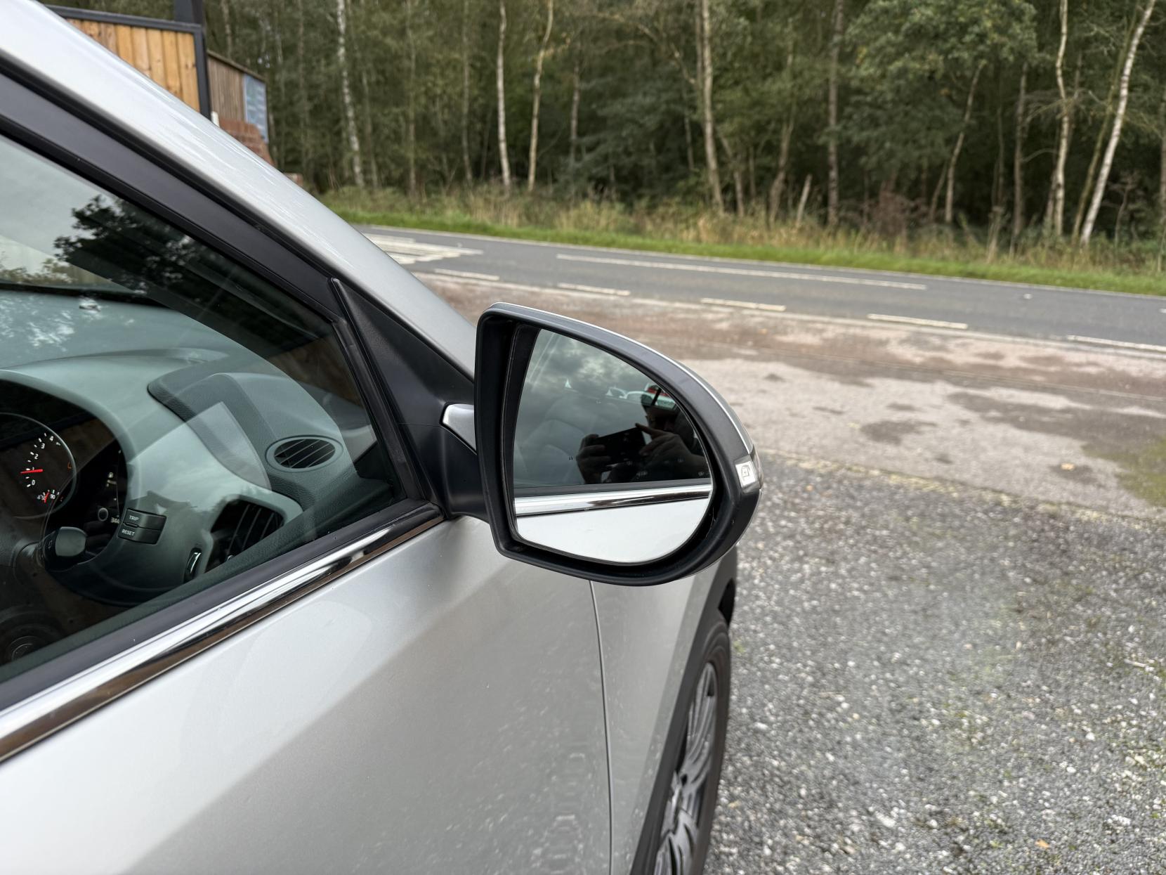 Kia Sportage 1.7 CRDi EcoDynamics 3 SUV 5dr Diesel Manual 2WD Euro 5 (s/s) (114 bhp)