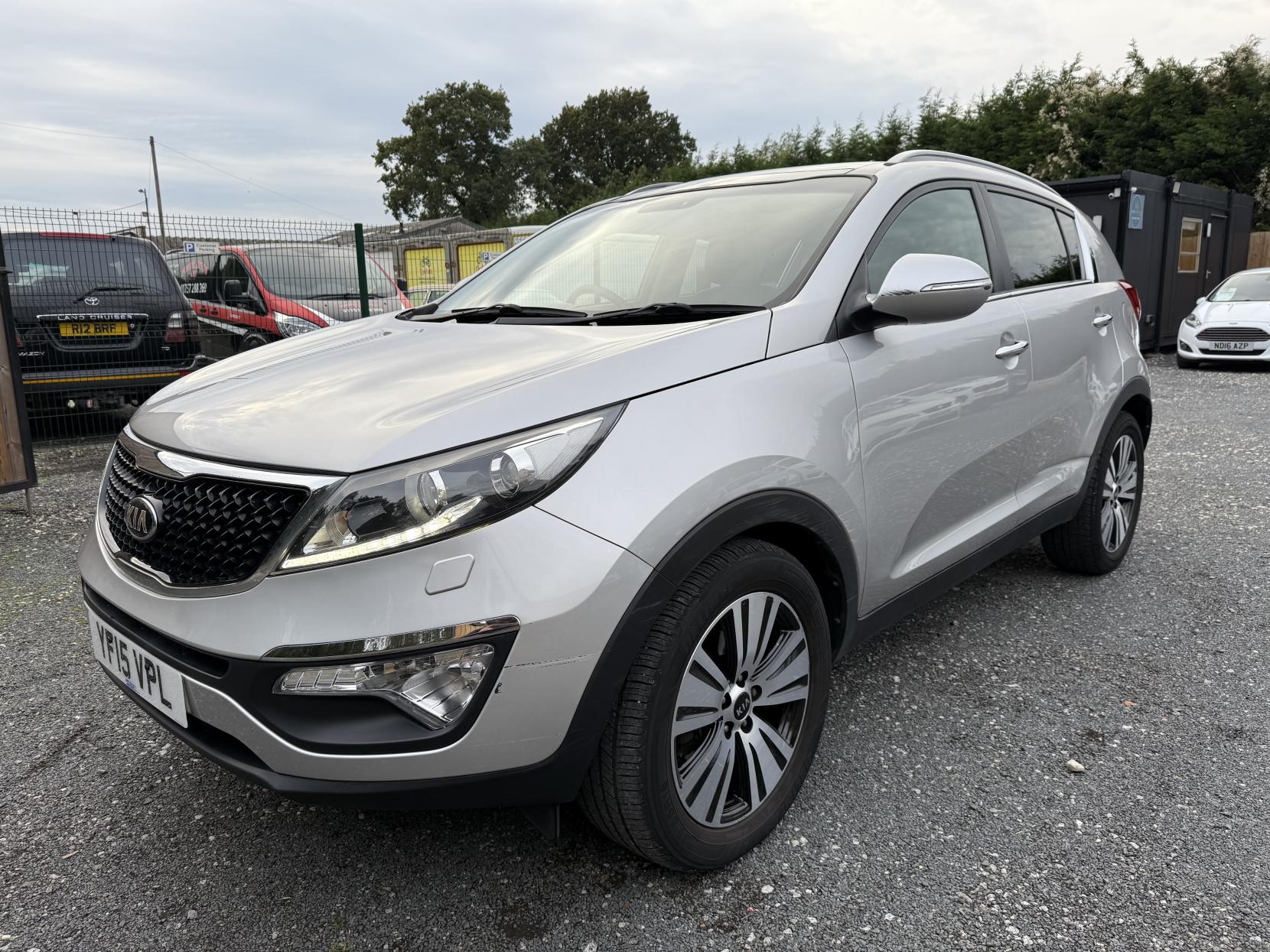 Kia Sportage 1.7 CRDi EcoDynamics 3 SUV 5dr Diesel Manual 2WD Euro 5 (s/s) (114 bhp)
