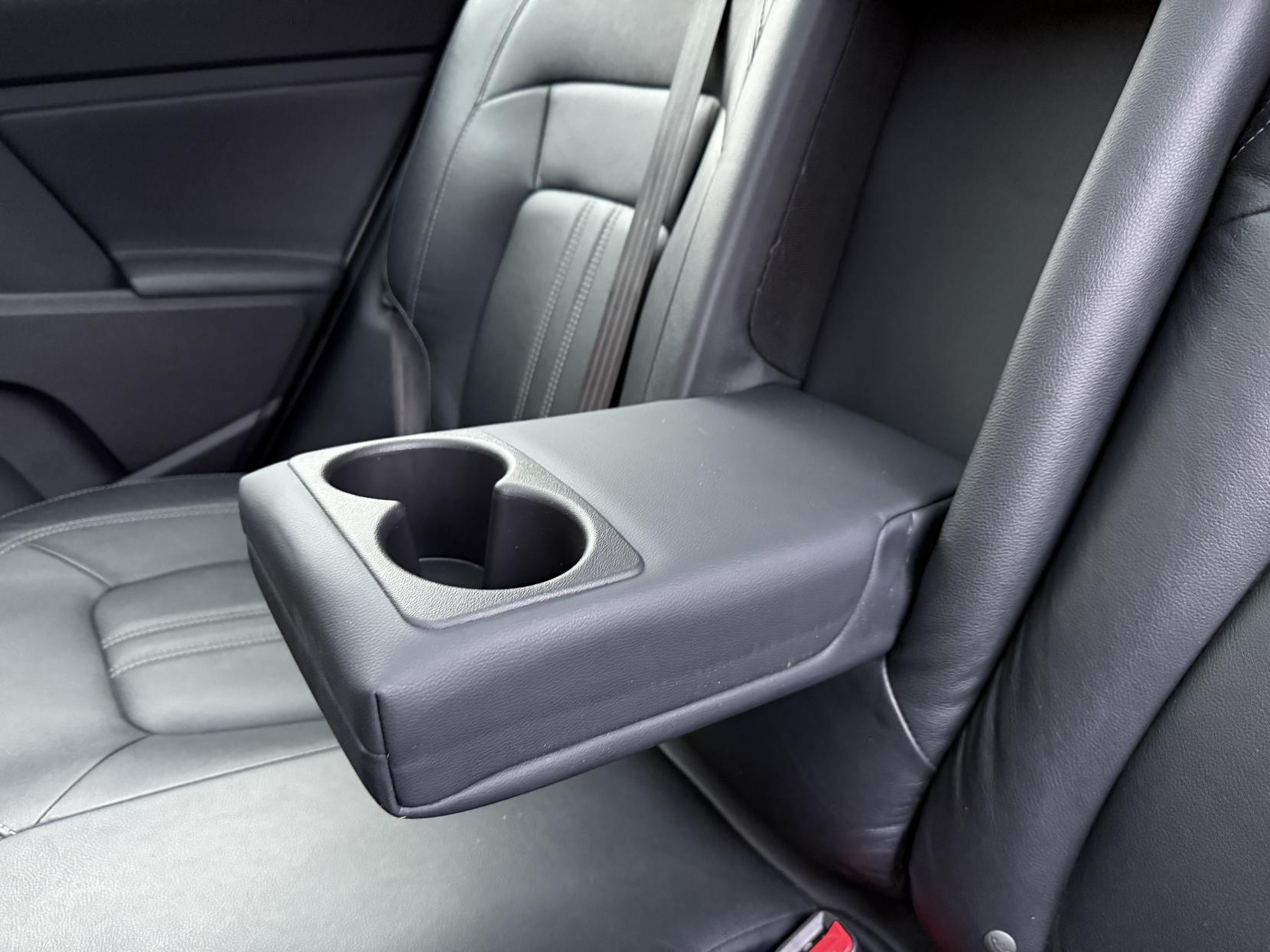 Kia Sportage 1.7 CRDi EcoDynamics 3 SUV 5dr Diesel Manual 2WD Euro 5 (s/s) (114 bhp)