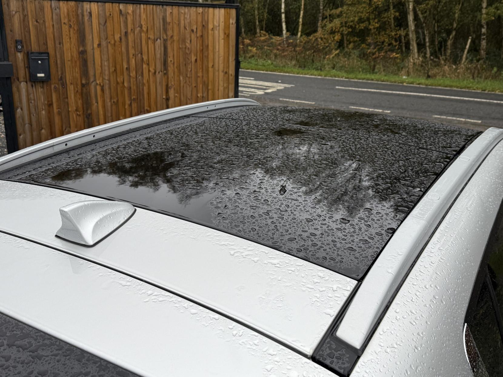 Kia Sportage 1.7 CRDi EcoDynamics 3 SUV 5dr Diesel Manual 2WD Euro 5 (s/s) (114 bhp)