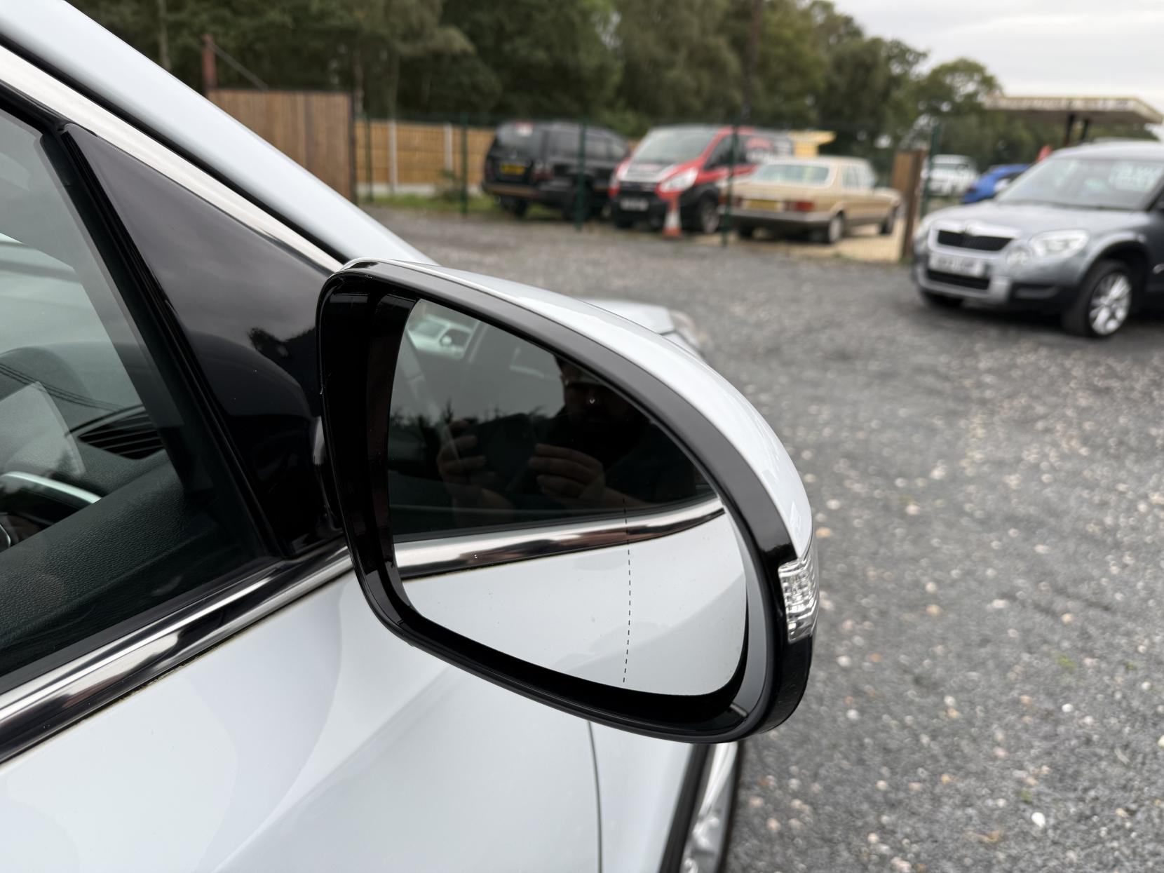 Kia Sportage 1.7 CRDi 2 SUV 5dr Diesel Manual Euro 6 (s/s) (114 bhp)