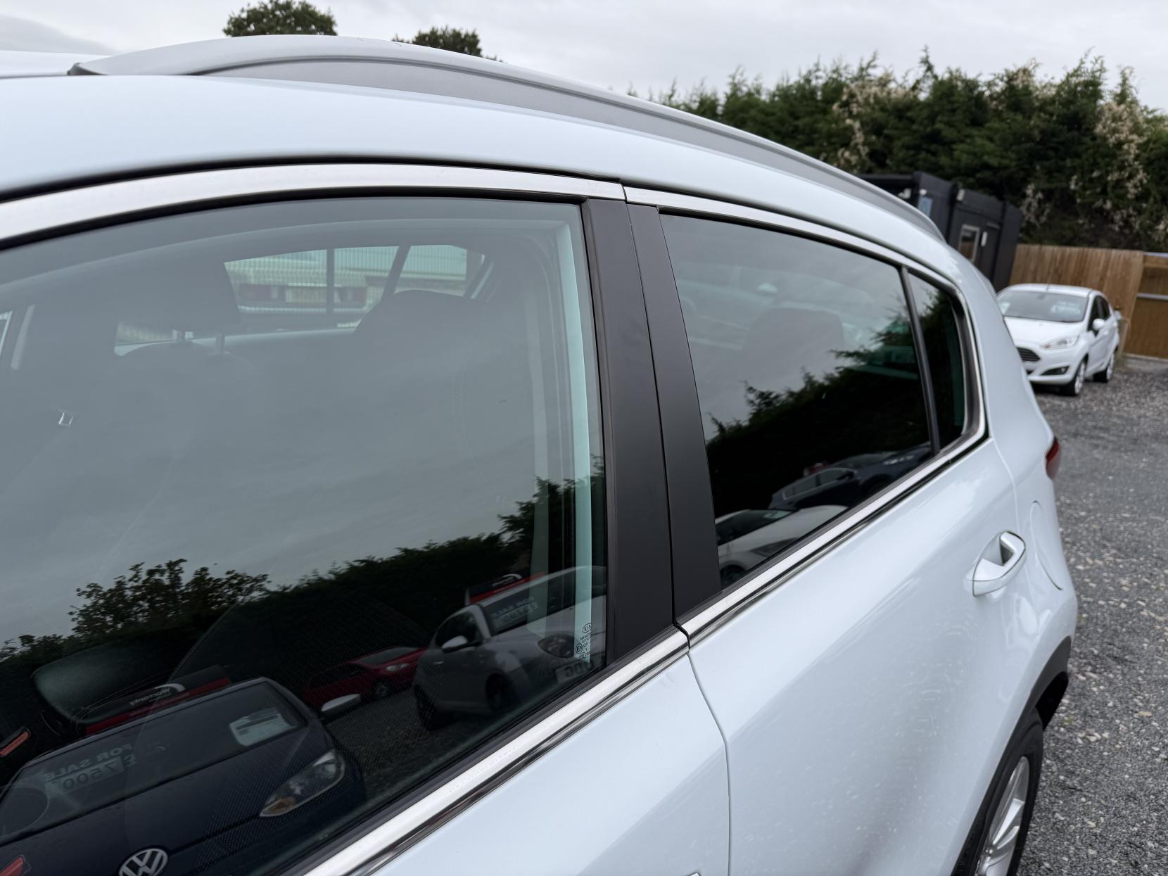 Kia Sportage 1.7 CRDi 2 SUV 5dr Diesel Manual Euro 6 (s/s) (114 bhp)