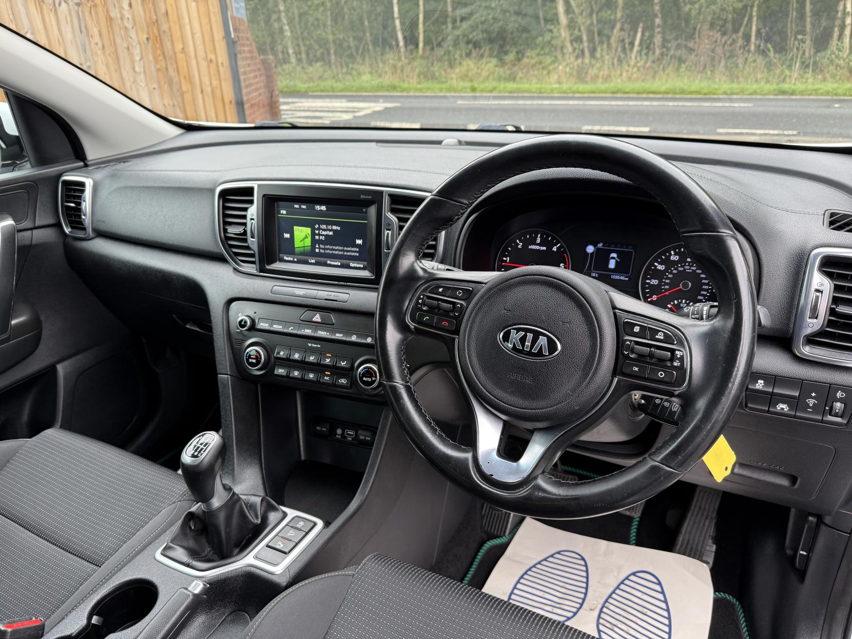 Kia Sportage 1.7 CRDi 2 SUV 5dr Diesel Manual Euro 6 (s/s) (114 bhp)