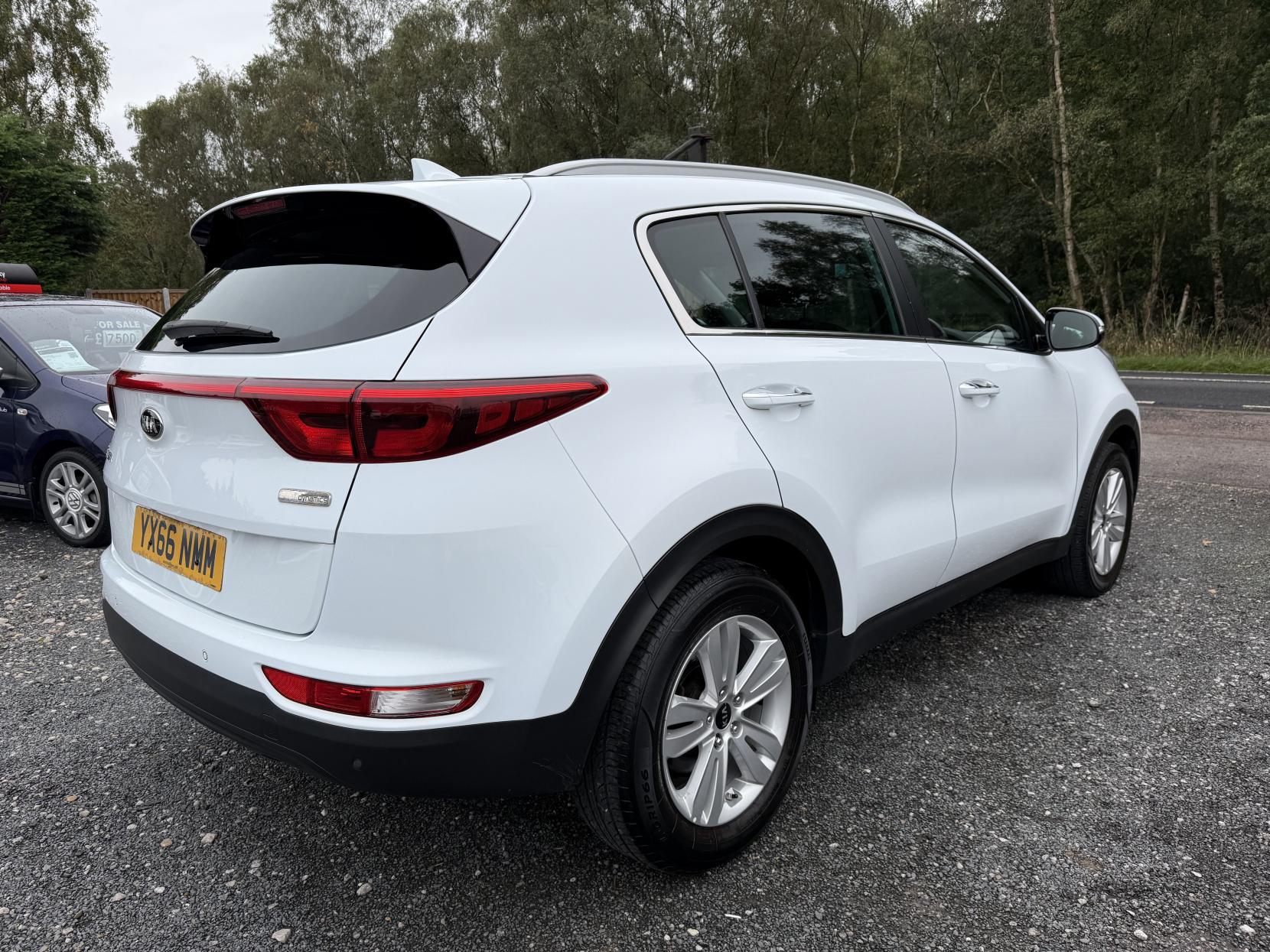 Kia Sportage 1.7 CRDi 2 SUV 5dr Diesel Manual Euro 6 (s/s) (114 bhp)