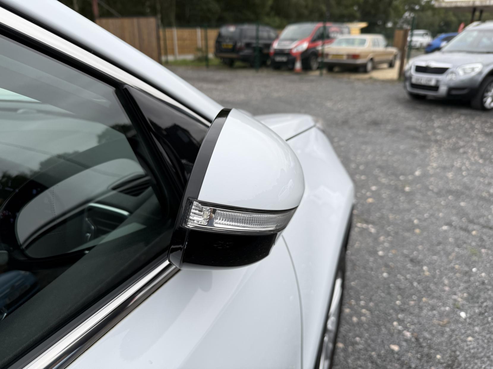 Kia Sportage 1.7 CRDi 2 SUV 5dr Diesel Manual Euro 6 (s/s) (114 bhp)