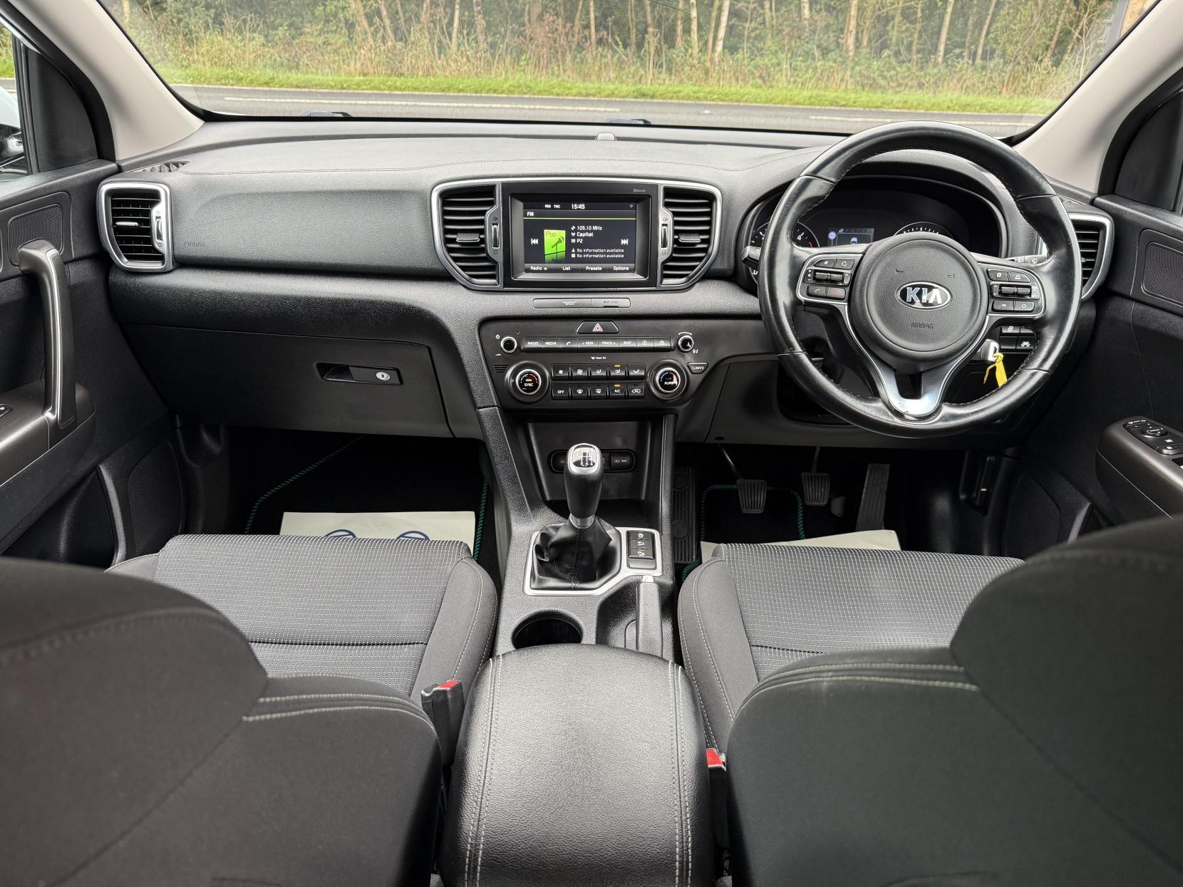 Kia Sportage 1.7 CRDi 2 SUV 5dr Diesel Manual Euro 6 (s/s) (114 bhp)