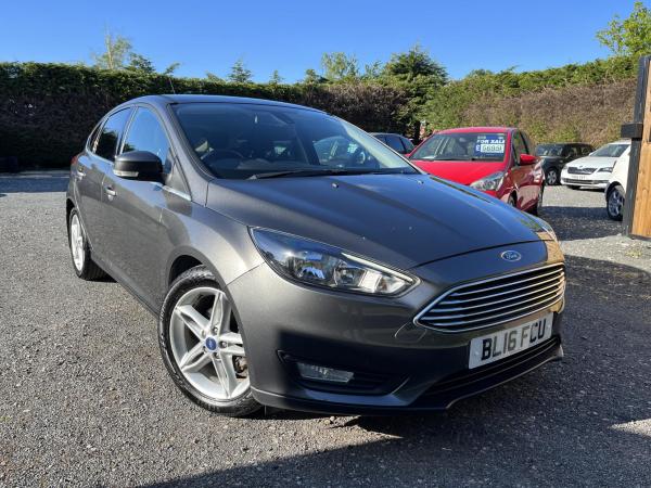 Ford Focus 1.0T EcoBoost Zetec Hatchback 5dr Petrol Manual Euro 6 (s/s) (125 ps)