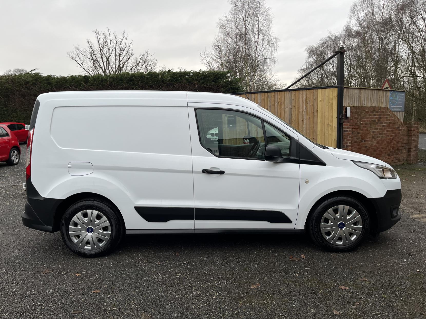 Ford Transit Connect 1.5 200 EcoBlue Panel Van 5dr Diesel Manual L1 Euro 6 (s/s) (75 ps)