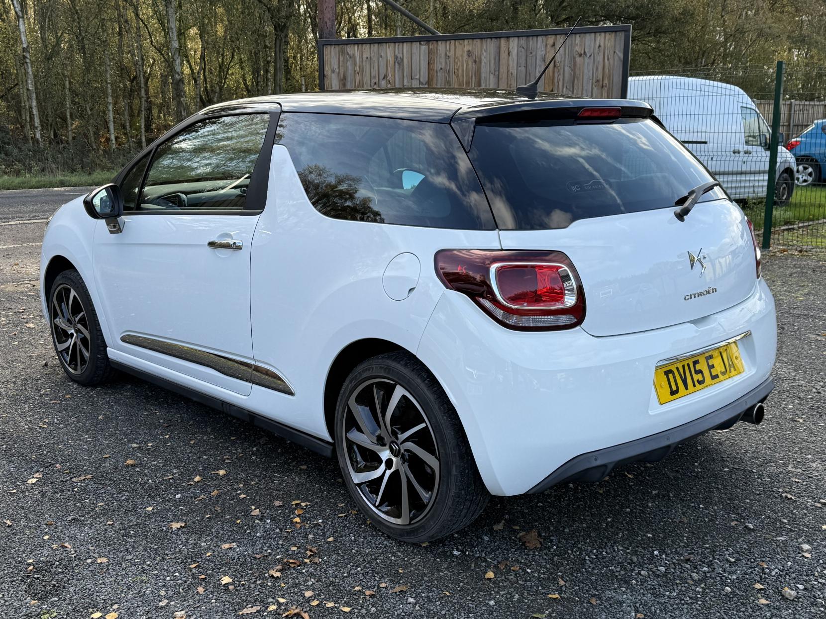 Citroen DS3 1.2 PureTech DStyle Plus Hatchback 3dr Petrol Manual Euro 6 (s/s) (110 ps)