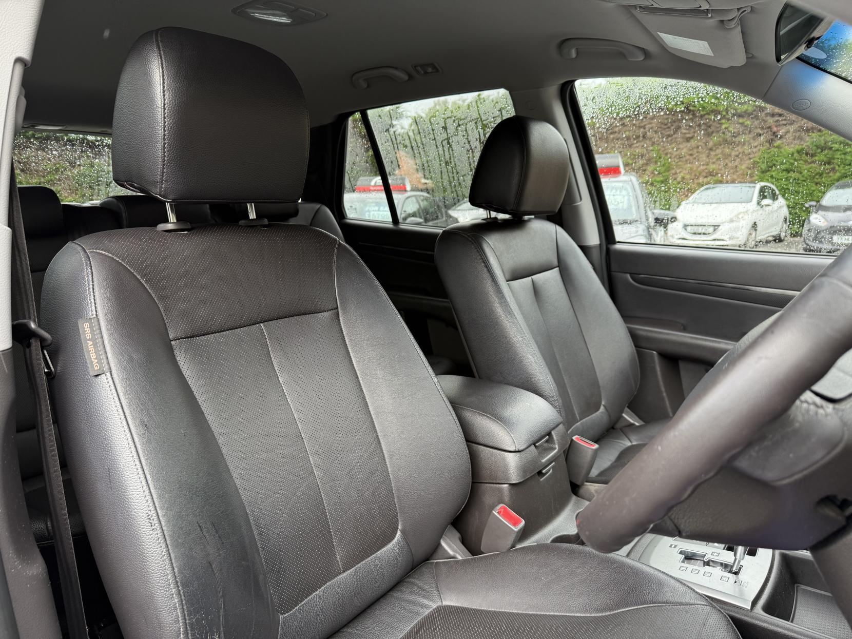Hyundai Santa Fe 2.2 CRDi Premium SUV 5dr Diesel Auto 4WD Euro 5 (7 seat) (194 bhp)