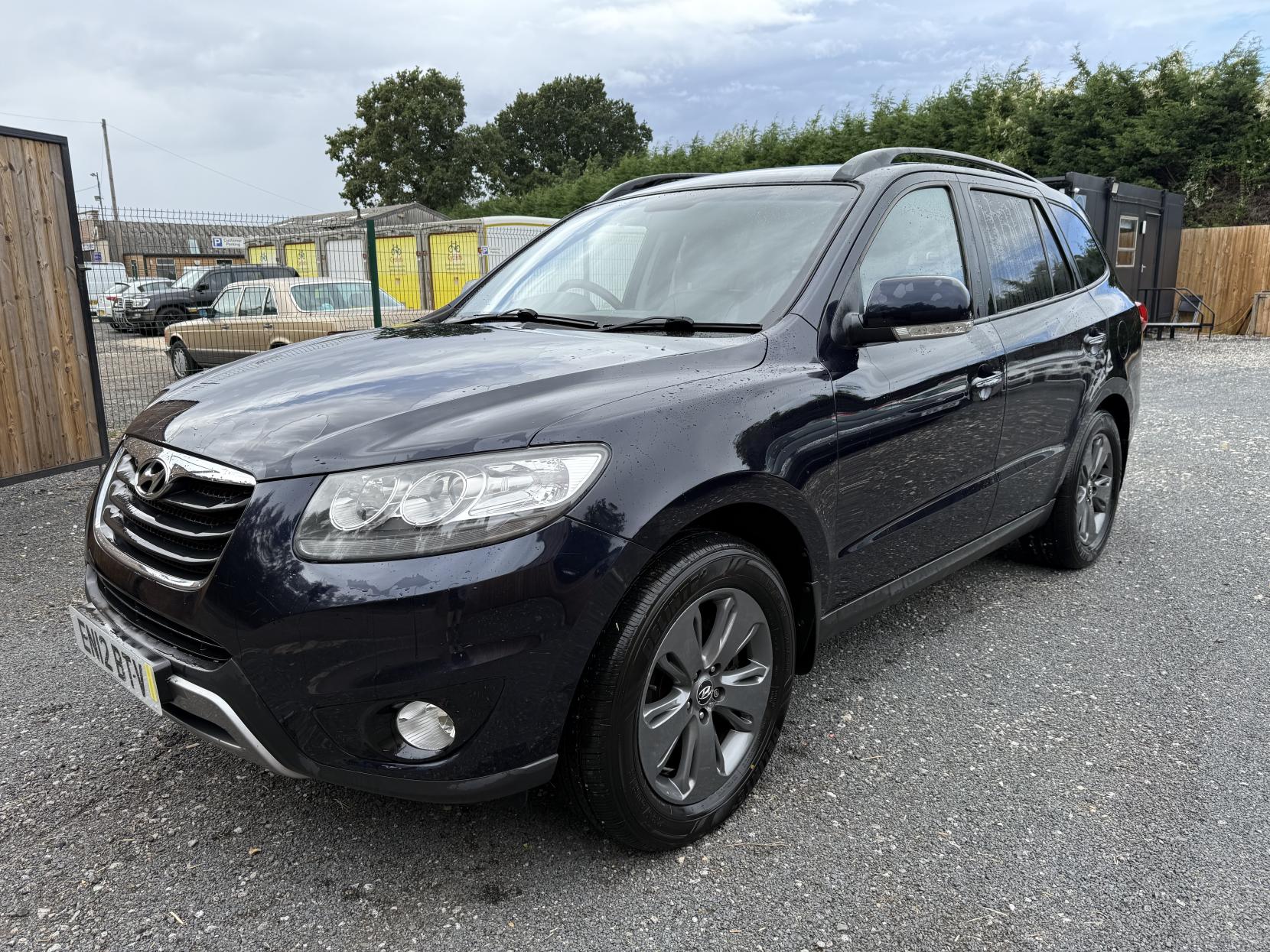 Hyundai Santa Fe 2.2 CRDi Premium SUV 5dr Diesel Auto 4WD Euro 5 (7 seat) (194 bhp)