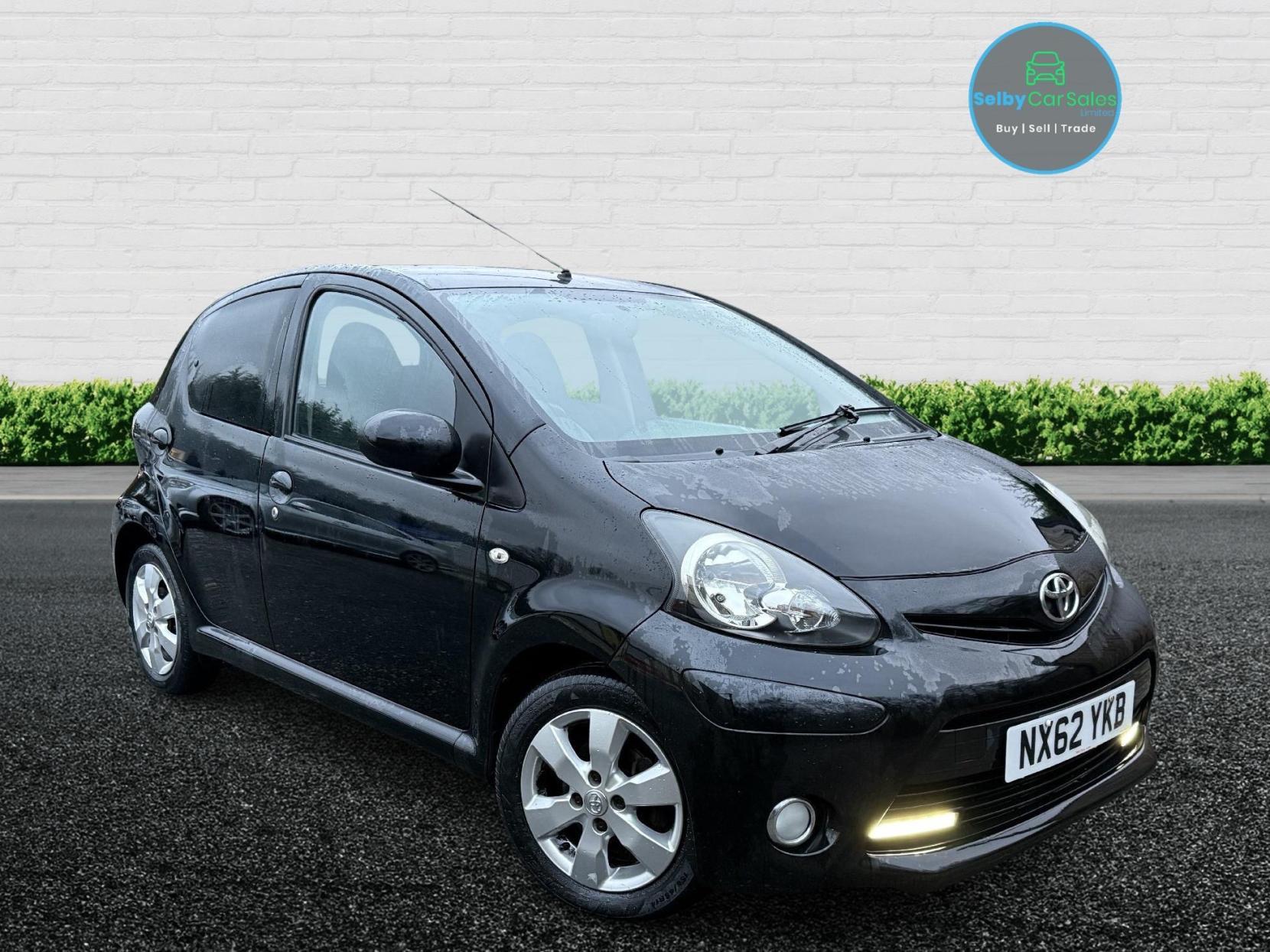 Toyota AYGO 1.0 VVT-i Fire Hatchback 5dr Petrol Manual Euro 5 (67 ps)