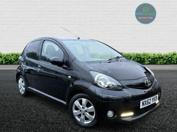 Toyota AYGO 1.0 VVT-i Fire Hatchback 5dr Petrol Manual Euro 5 (67 ps)