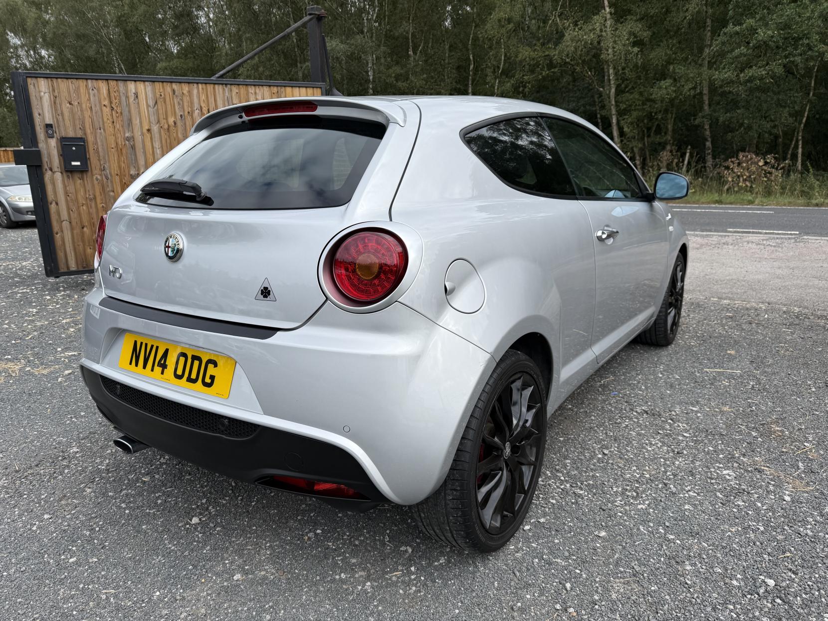 Alfa Romeo MiTo 875 TB TwinAir Sportiva Hatchback 3dr Petrol Manual Euro 6 (s/s) (105 ps)
