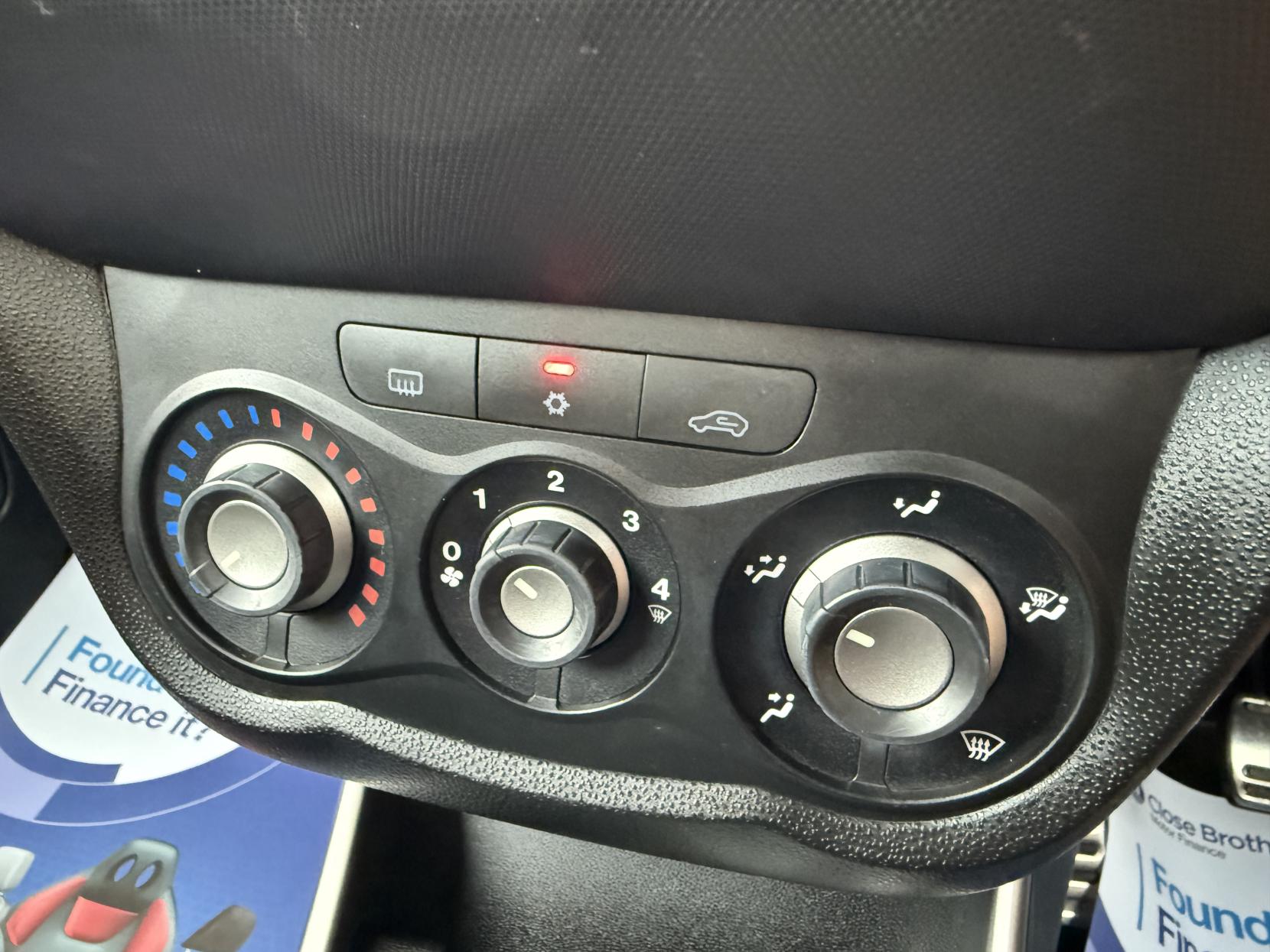 Alfa Romeo MiTo 875 TB TwinAir Sportiva Hatchback 3dr Petrol Manual Euro 6 (s/s) (105 ps)
