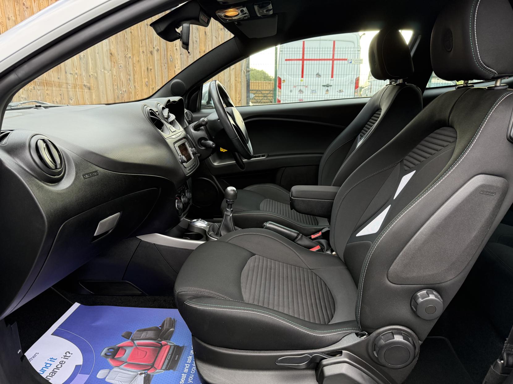 Alfa Romeo MiTo 875 TB TwinAir Sportiva Hatchback 3dr Petrol Manual Euro 6 (s/s) (105 ps)