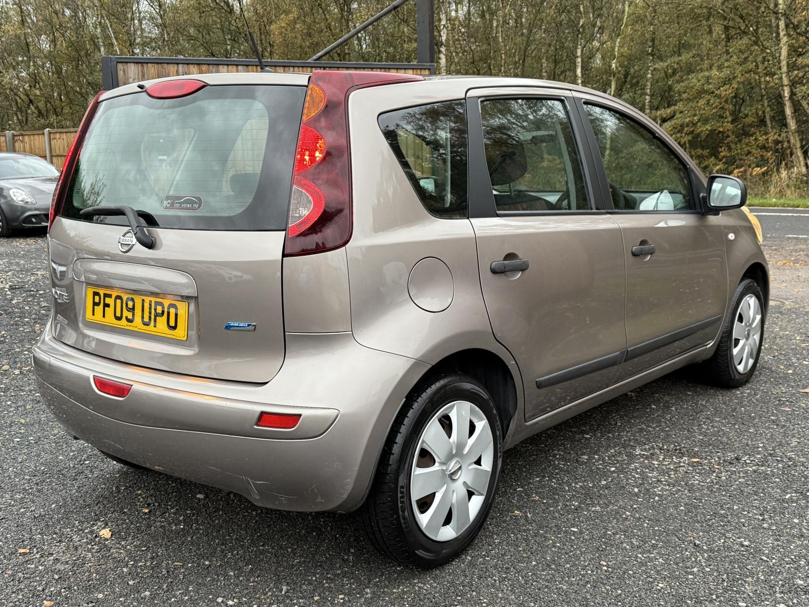 Nissan Note 1.4 16V Visia Hatchback 5dr Petrol Manual Euro 4 (88 ps)