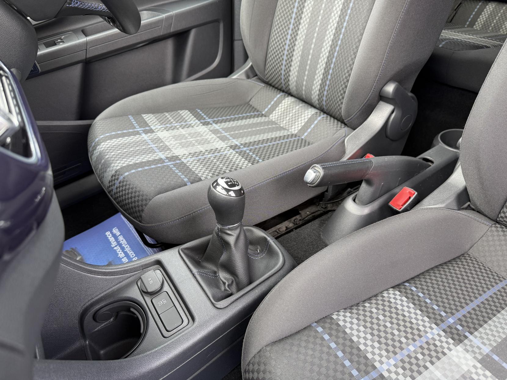 Volkswagen up! 1.0 Club up! Hatchback 5dr Petrol Manual Euro 6 (75 ps)