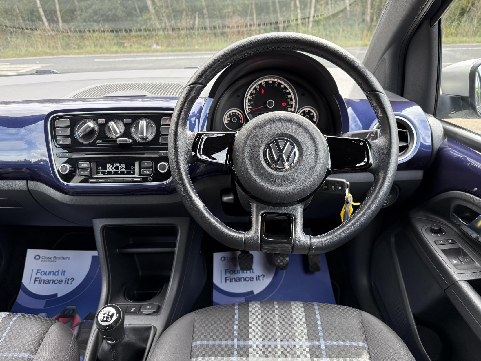 Volkswagen up! 1.0 Club up! Hatchback 5dr Petrol Manual Euro 6 (75 ps)