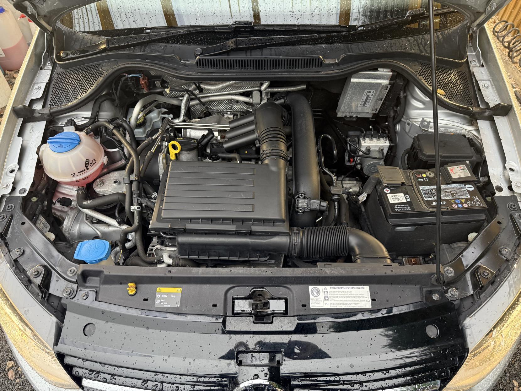 Volkswagen Polo 1.2 TSI BlueMotion Tech SE Design Hatchback 5dr Petrol DSG Euro 6 (s/s) (90 ps)