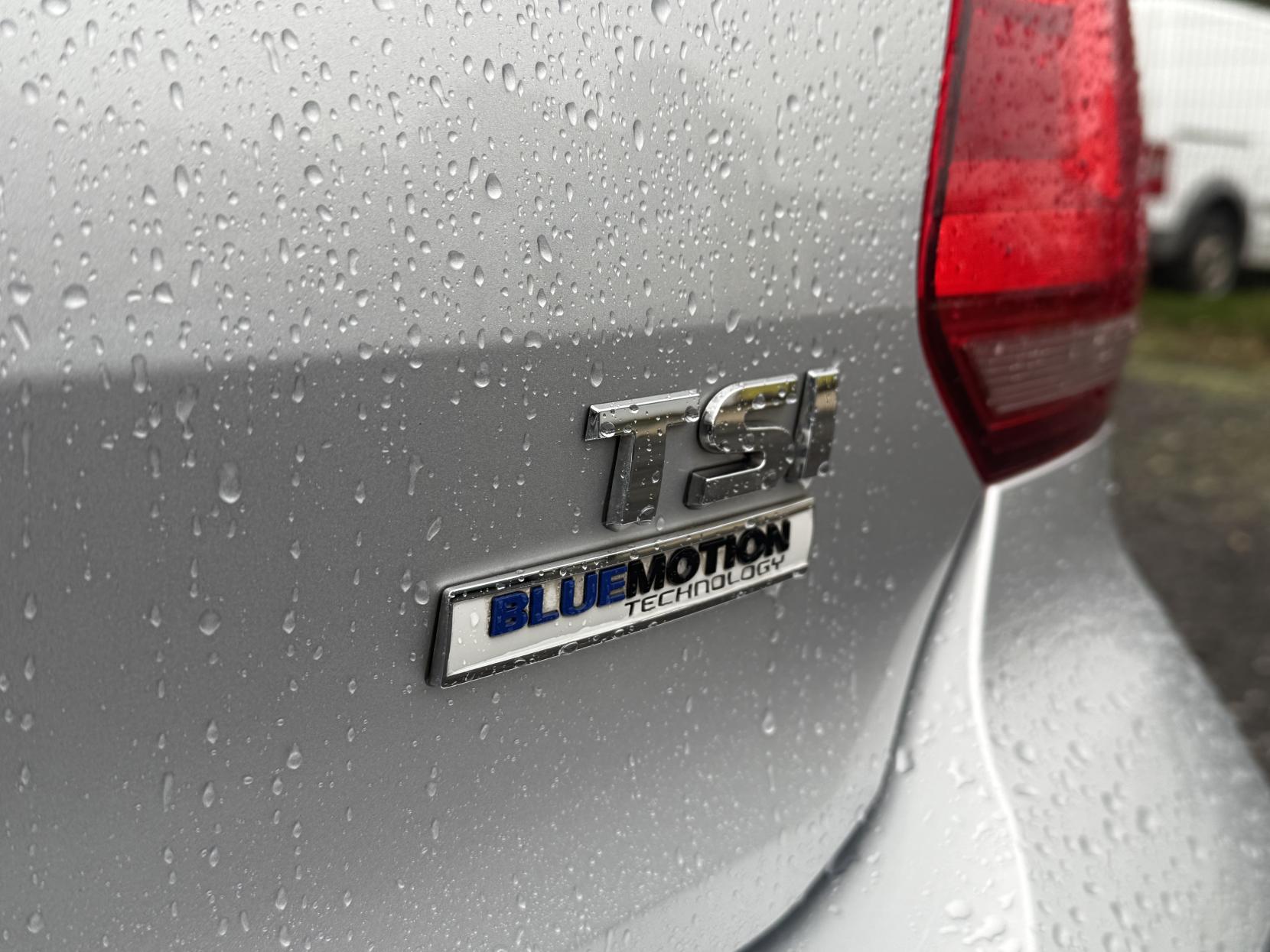 Volkswagen Polo 1.2 TSI BlueMotion Tech SE Design Hatchback 5dr Petrol DSG Euro 6 (s/s) (90 ps)