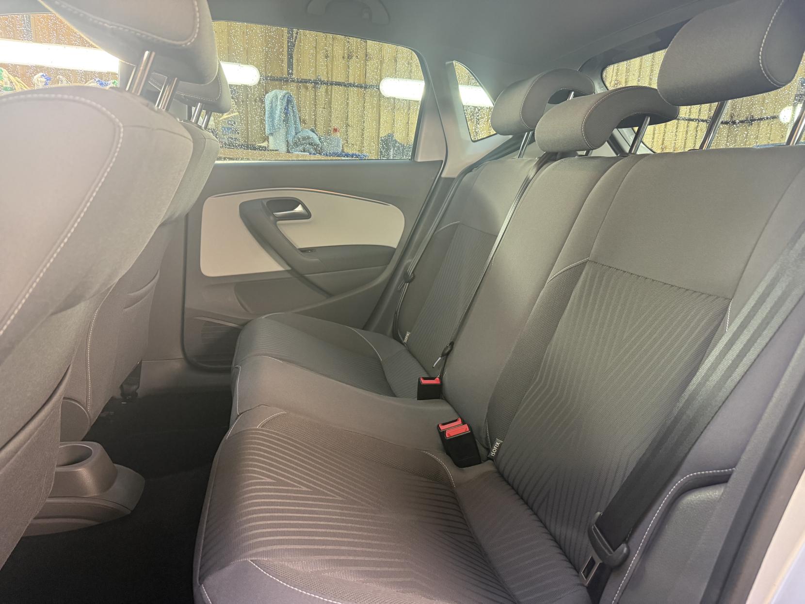 Volkswagen Polo 1.2 TSI BlueMotion Tech SE Design Hatchback 5dr Petrol DSG Euro 6 (s/s) (90 ps)