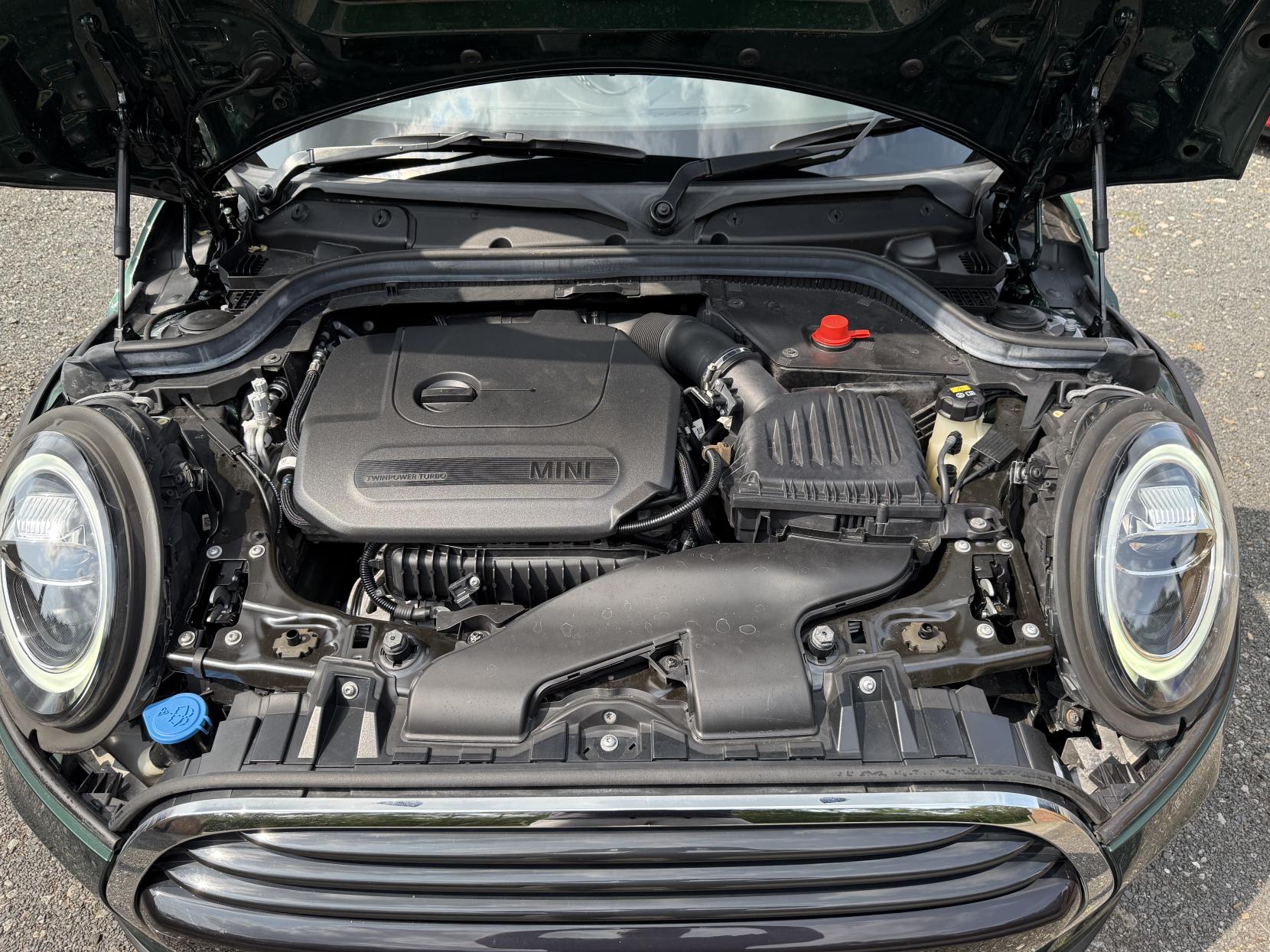 MINI Hatch 1.5 Cooper Hatchback 5dr Petrol Manual Euro 6 (s/s) (136 ps)