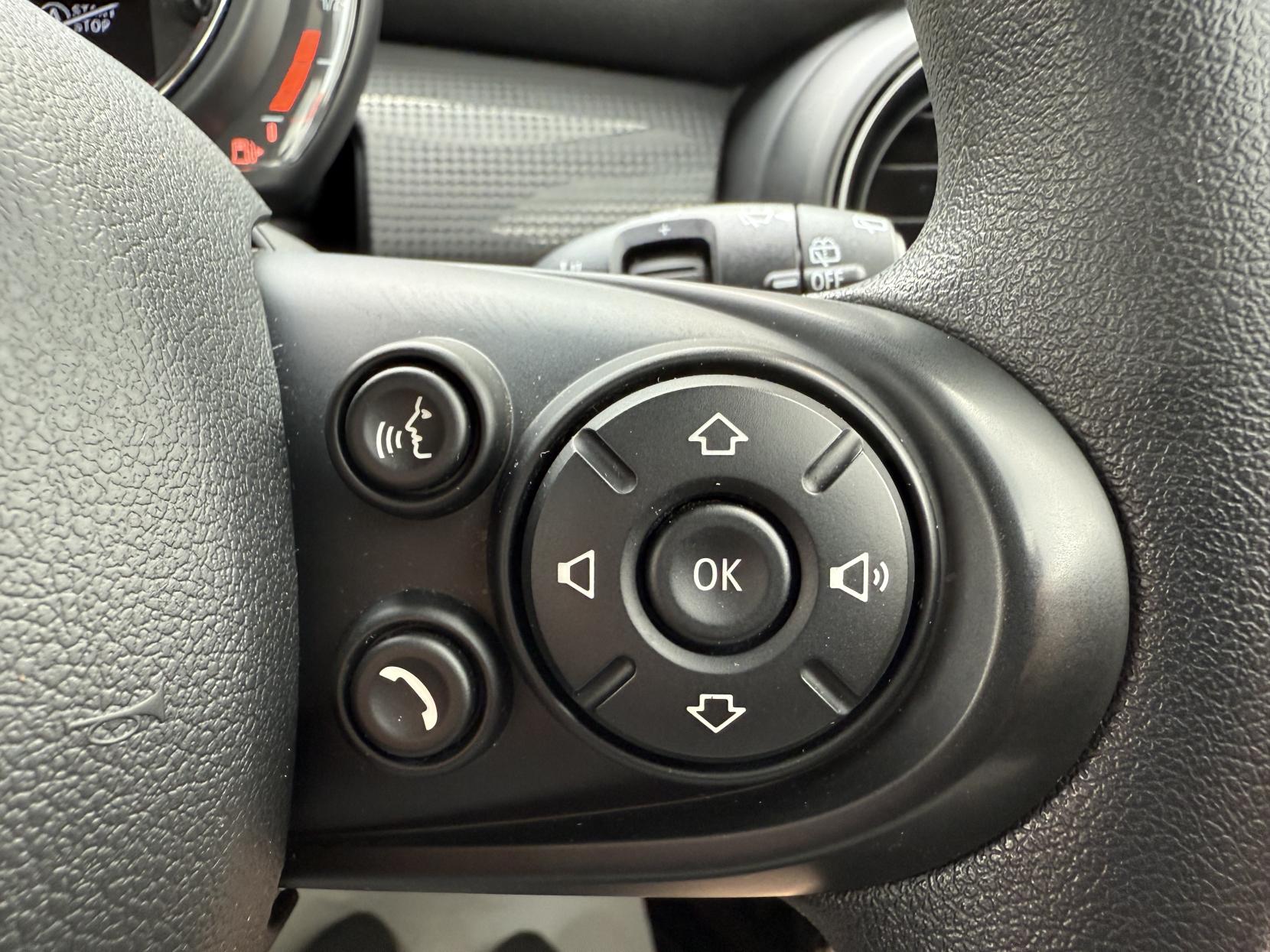 MINI Hatch 1.5 Cooper Hatchback 5dr Petrol Manual Euro 6 (s/s) (136 ps)