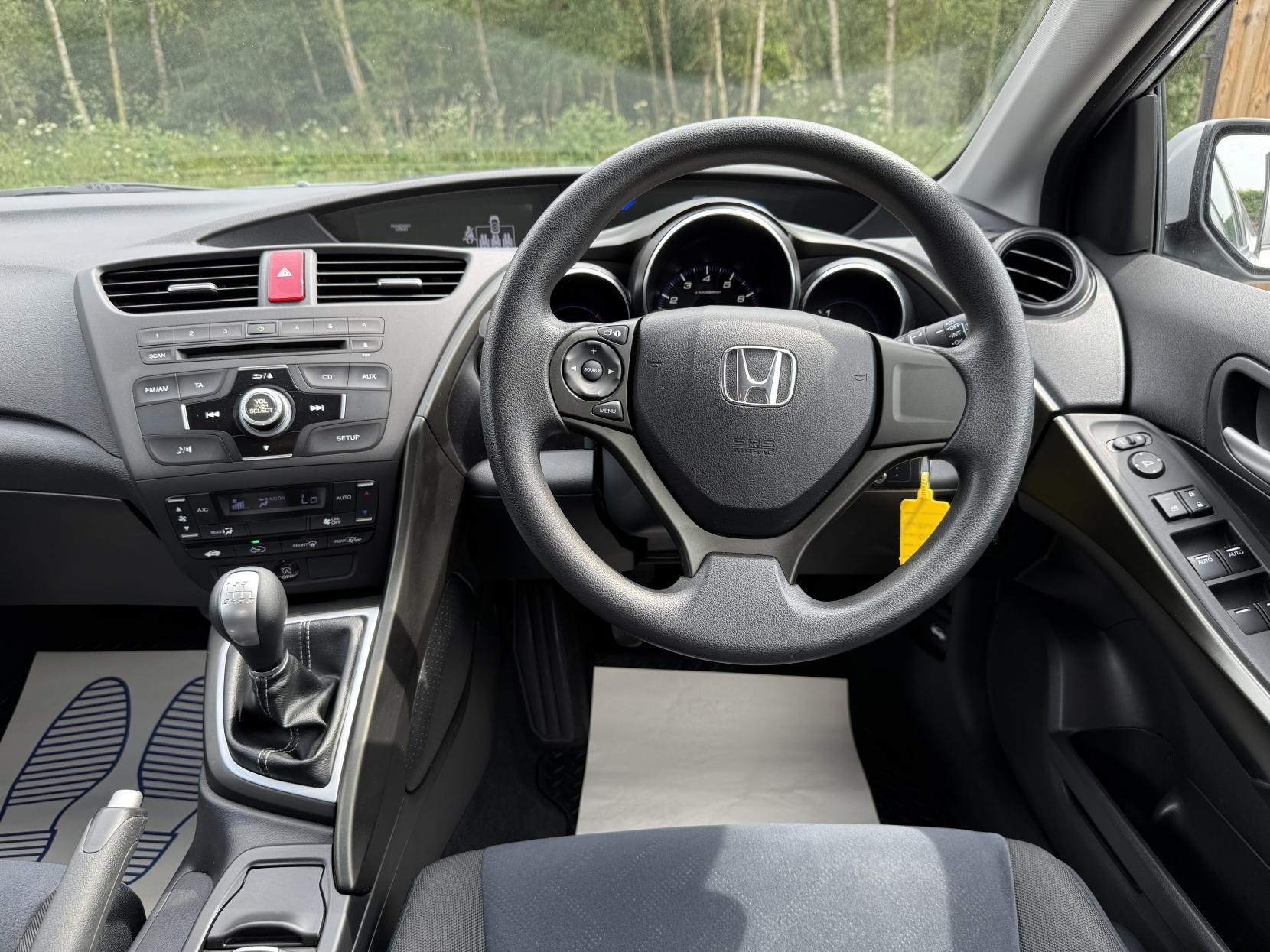 Honda Civic 1.4 i-VTEC SE Hatchback 5dr Petrol Manual Euro 5 (s/s) (100 ps)