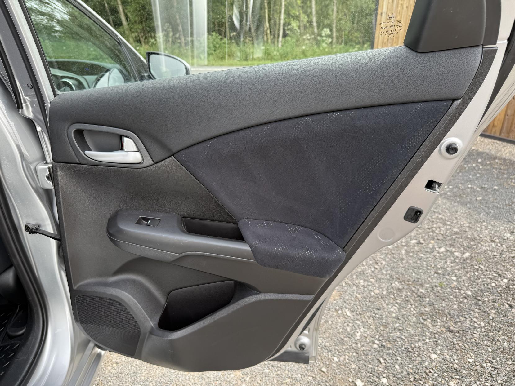 Honda Civic 1.4 i-VTEC SE Hatchback 5dr Petrol Manual Euro 5 (s/s) (100 ps)