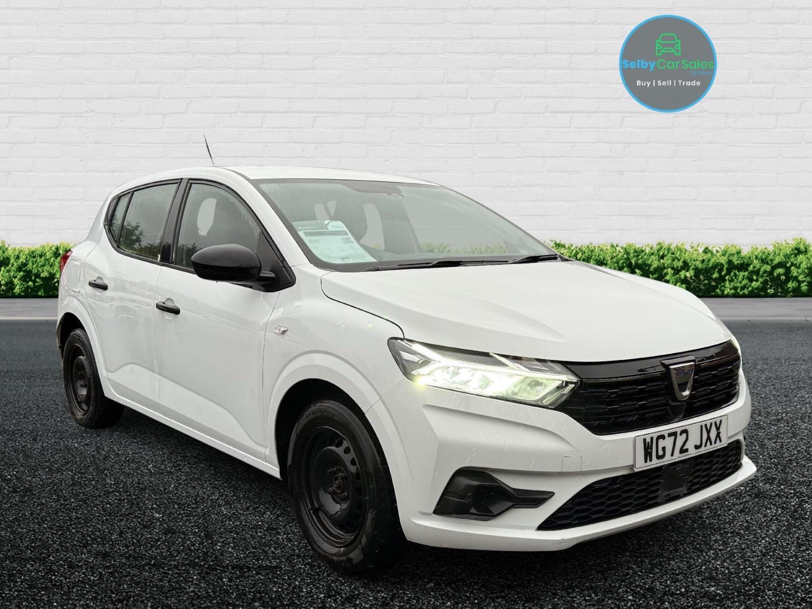 Dacia Sandero 1.0 Essential Hatchback (2022 - )