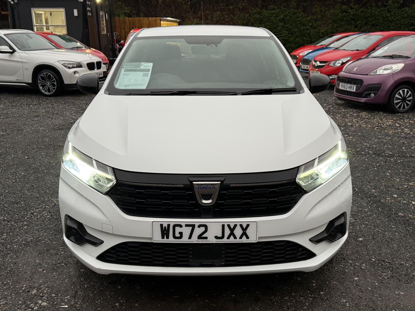 Dacia Sandero 1.0 Essential Hatchback (2022 - )