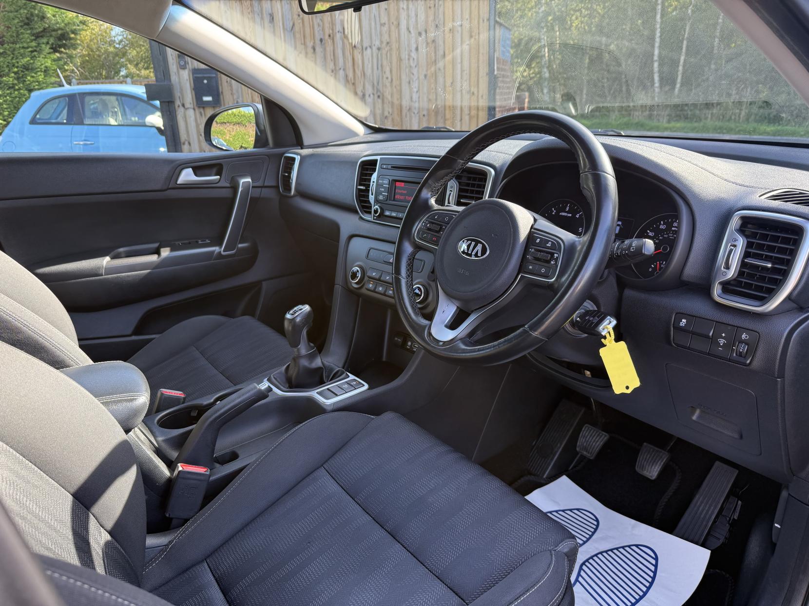 Kia Sportage 1.7 CRDi 1 SUV 5dr Diesel Manual Euro 6 (s/s) (114 bhp)