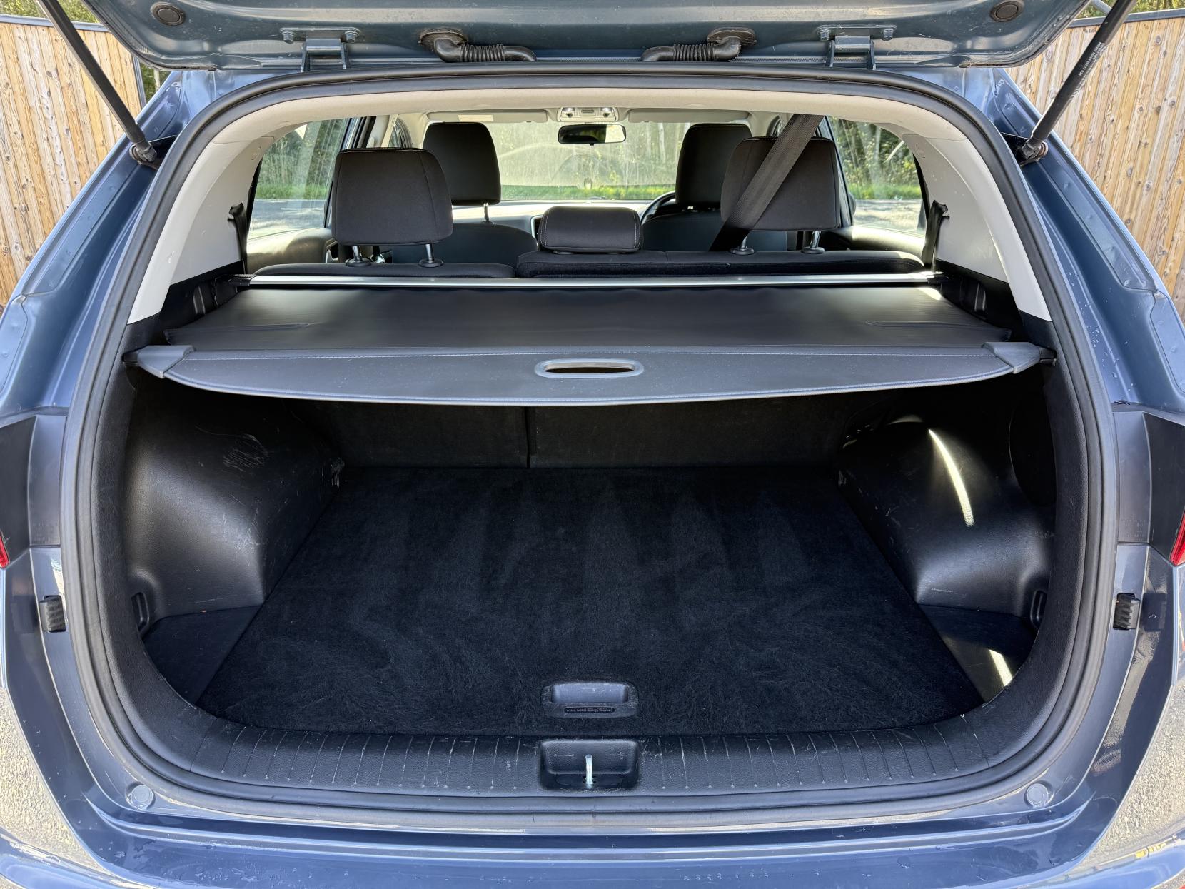 Kia Sportage 1.7 CRDi 1 SUV 5dr Diesel Manual Euro 6 (s/s) (114 bhp)