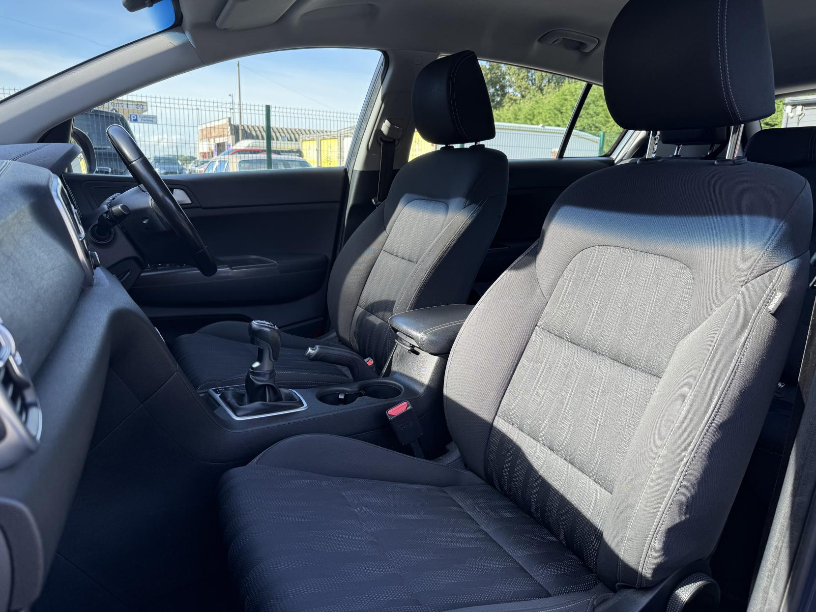 Kia Sportage 1.7 CRDi 1 SUV 5dr Diesel Manual Euro 6 (s/s) (114 bhp)