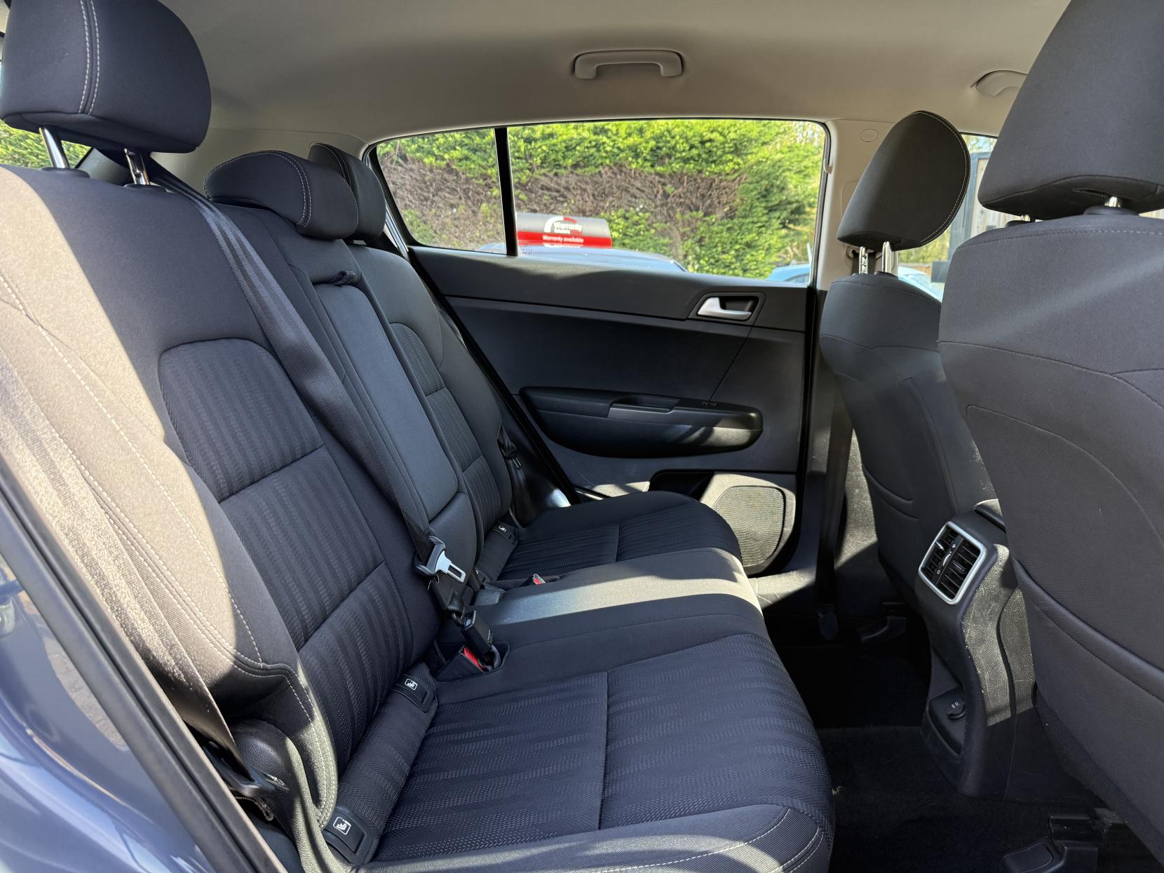 Kia Sportage 1.7 CRDi 1 SUV 5dr Diesel Manual Euro 6 (s/s) (114 bhp)