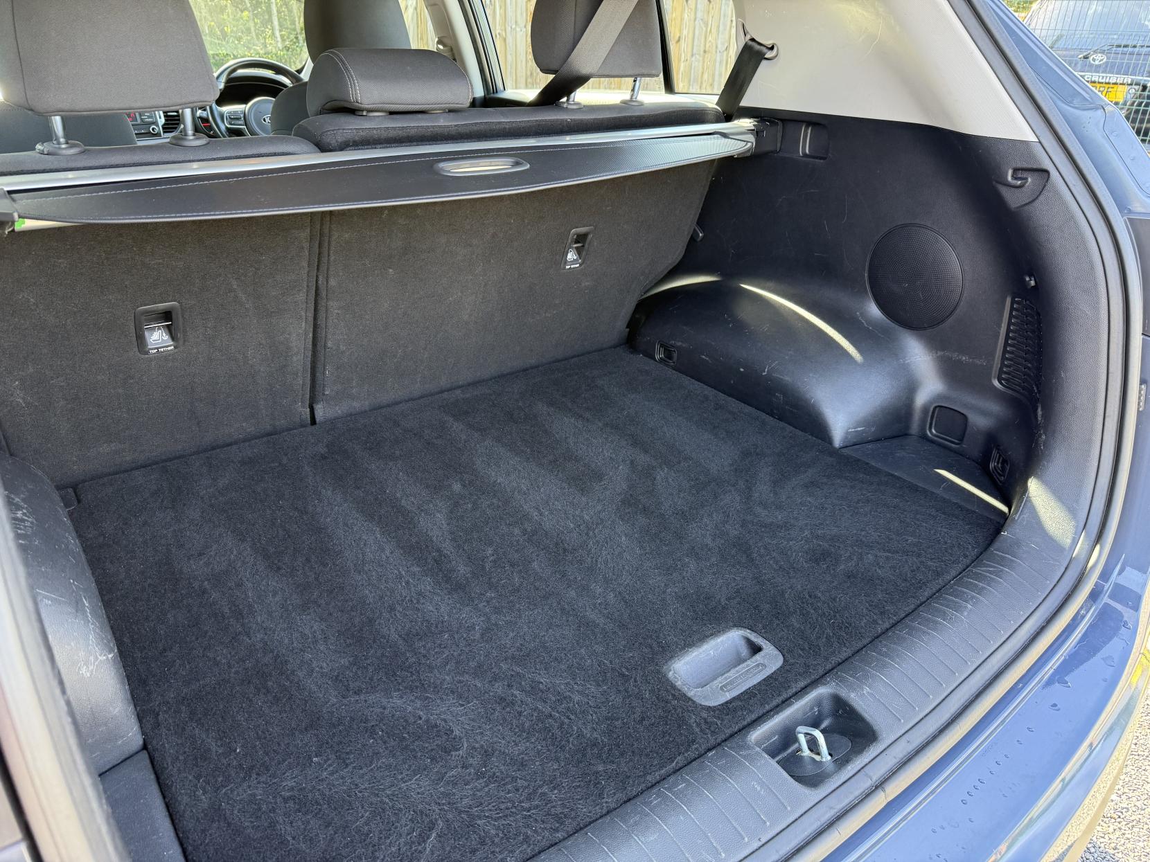 Kia Sportage 1.7 CRDi 1 SUV 5dr Diesel Manual Euro 6 (s/s) (114 bhp)